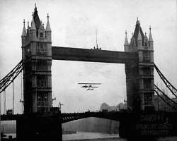 A pilot named  Frank McClean flied his short biplane between the bascules and the walkways in the year 1912 at the time of emergency.